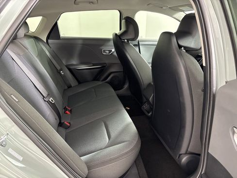 New 2026 Kia K4 LXS image 40