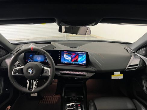 Used 2025 BMW M235i xDrive w/ Premium Package image 32