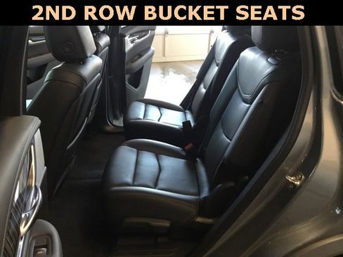 Used 2025 Cadillac XT6 Premium Luxury image 27