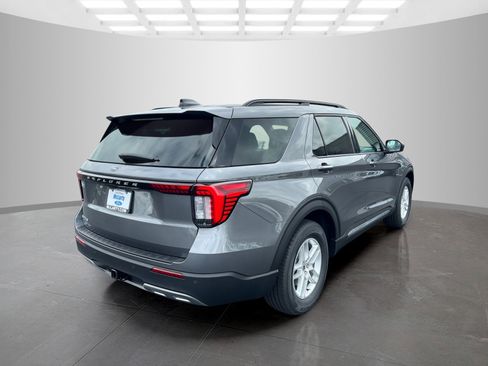 New 2025 Ford Explorer Active w/ Active Comfort Package image 4