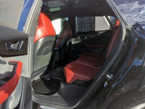 Used 2023 Audi SQ8 Premium Plus image 36