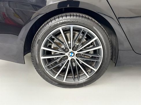 Used 2022 BMW 530i RWD image 34