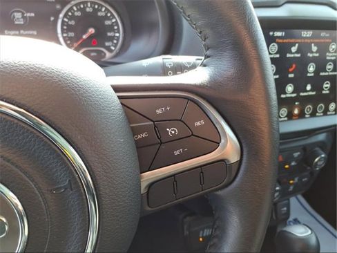 Used 2021 Jeep Renegade Limited image 16