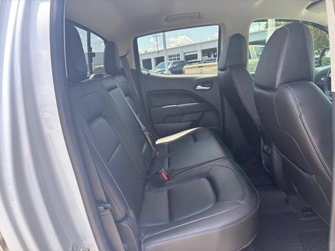 Used 2019 Chevrolet Colorado ZR2 w/ Colorado ZR2 Bison Edition AWD/4WD image 13