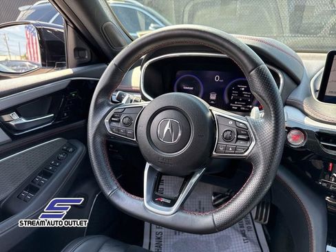 Used 2023 Acura MDX A-Spec image 33