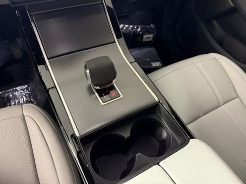 Used 2026 Land Rover Range Rover Evoque S image 23