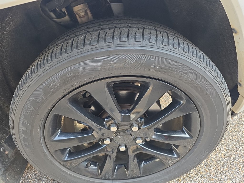 Used 2020 Jeep Grand Cherokee Altitude AWD/4WD image 8