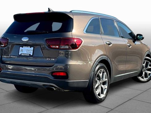 Used 2019 Kia Sorento EX image 12