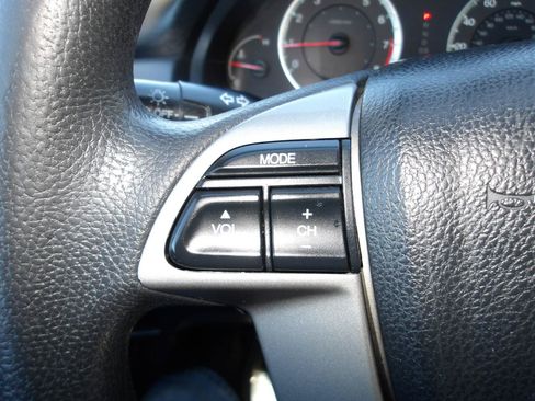 Used 2009 Honda Accord LX-P image 14