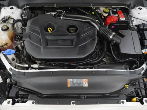 Used 2016 Ford Fusion Titanium image 30