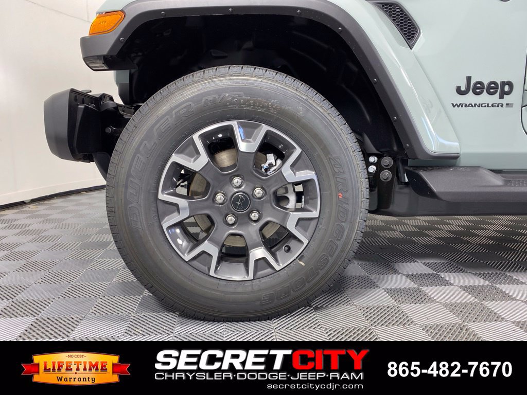 New 2027 Jeep Wrangler Unlimited Sahara AWD/4WD image 11