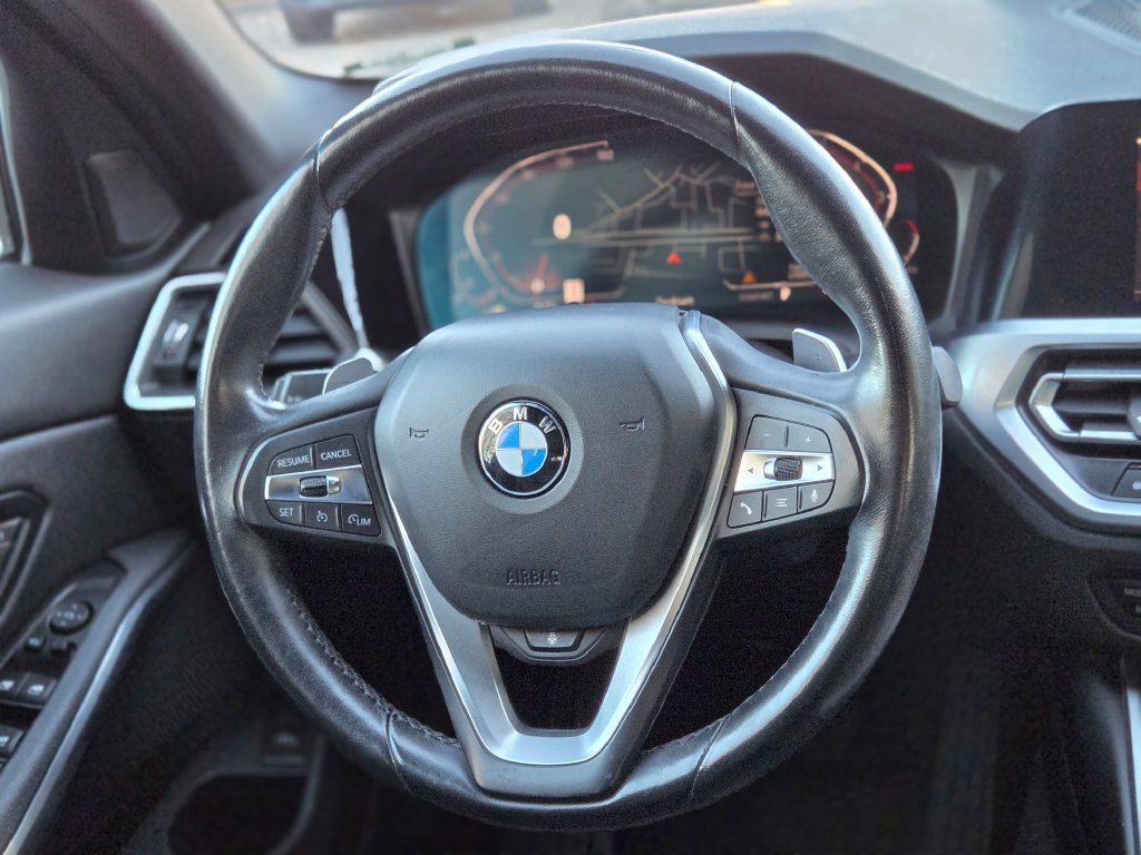 Used 2019 BMW 330i xDrive Sedan w/ Driving Assistance Package AWD/4WD image 28