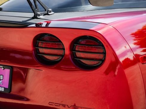 Used 2008 Chevrolet Corvette Coupe w/ Preferred Equipment Group RWD image 49