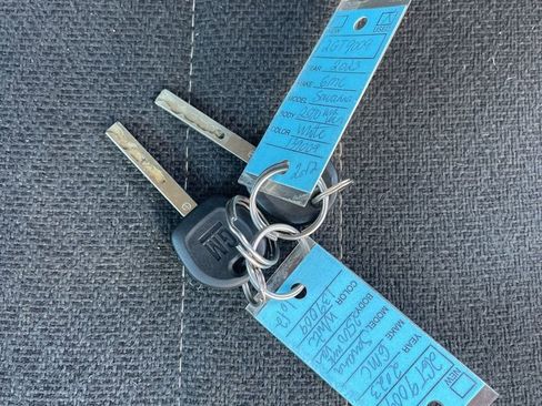 Used 2023 GMC Savana 2500 w/ Driver Convenience Package image 29