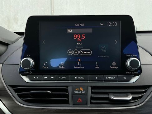 Used 2025 Nissan Altima 2.5 SV image 28