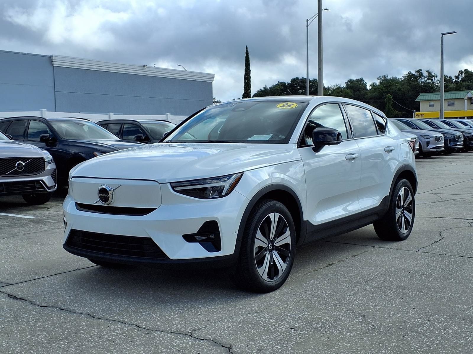 Certified 2023 Volvo C40 P8 Recharge Plus AWD/4WD image 3