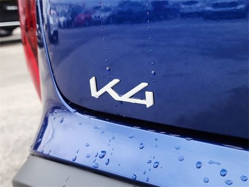 New 2025 Kia K4 LXS image 5