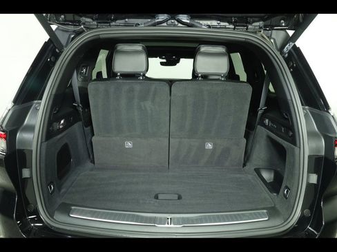 Used 2023 Jeep Grand Cherokee L Overland AWD/4WD image 16