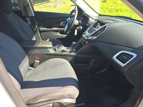 Used 2017 GMC Terrain SLE w/ Convenience Package AWD/4WD image 17