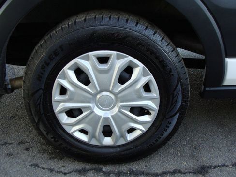 Used 2022 Ford Transit 350 XLT image 31