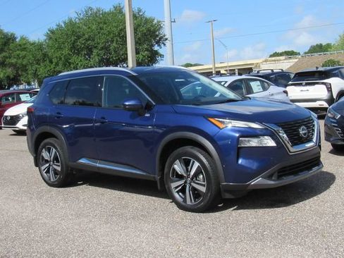 Certified 2023 Nissan Rogue SL w/ SL Premium Package AWD/4WD image 2