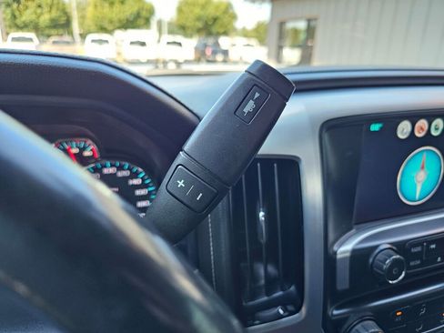 Used 2019 GMC Sierra 3500 SLE image 32