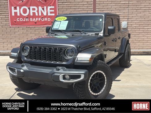 Used 2024 Jeep Gladiator Sport AWD/4WD image 1