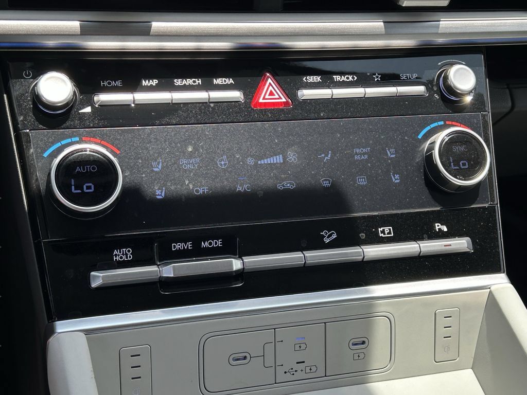 New 2026 Hyundai Santa Fe Calligraphy FWD image 29