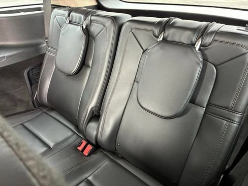 Used 2022 Lincoln Aviator Reserve w/ Equipment Group 201A AWD/4WD image 16