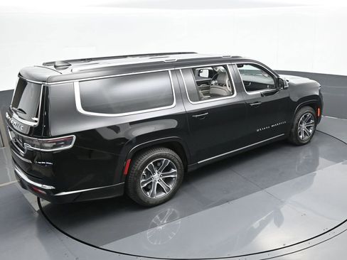 Used 2024 Jeep Grand Wagoneer L 4WD image 55