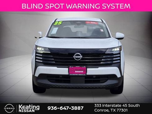 Certified 2025 Nissan Kicks SV image 10