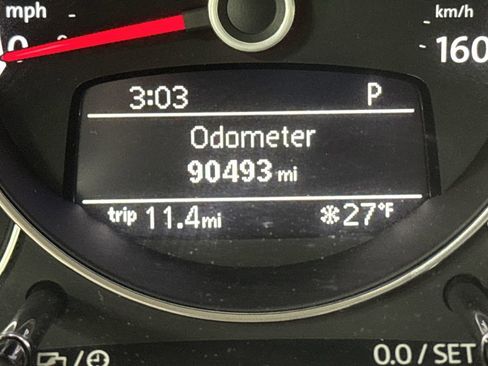 Used 2016 Volkswagen Beetle 1.8T SE image 6