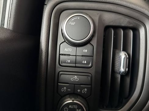 Used 2023 Chevrolet Silverado 1500 Custom Trail Boss AWD/4WD image 38