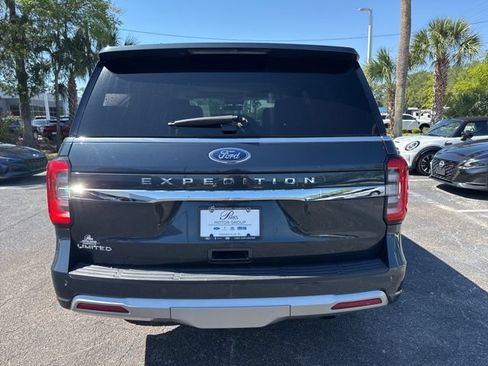 Certified 2024 Ford Expedition Limited RWD image 6