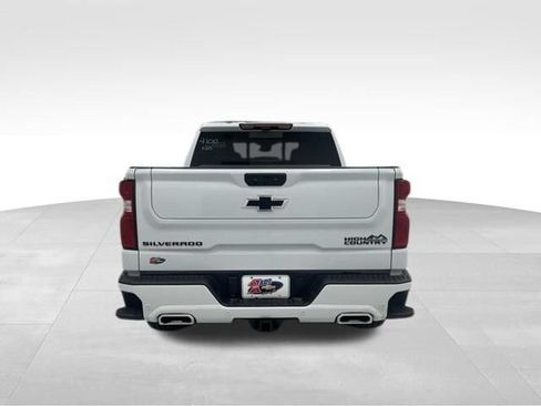 New 2026 Chevrolet Silverado 1500 High Country AWD/4WD image 19