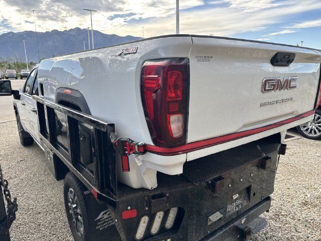 Used 2024 GMC Yukon Denali w/ Denali Reserve Package AWD/4WD image 6