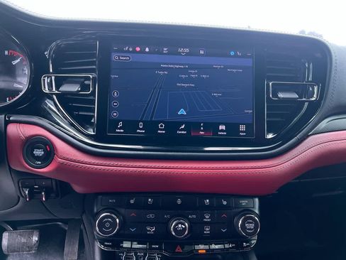 Used 2021 Dodge Durango R/T w/ Tow 'N Go Package AWD/4WD image 18