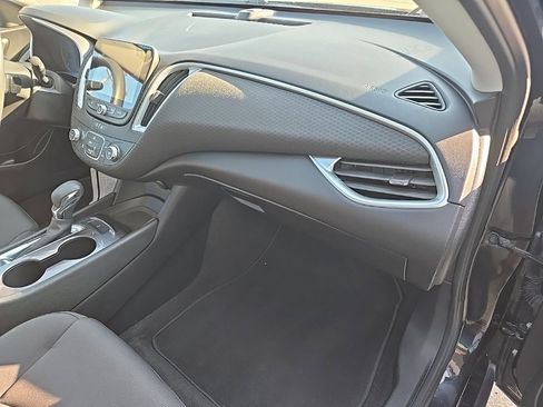 Used 2022 Chevrolet Malibu LS image 62