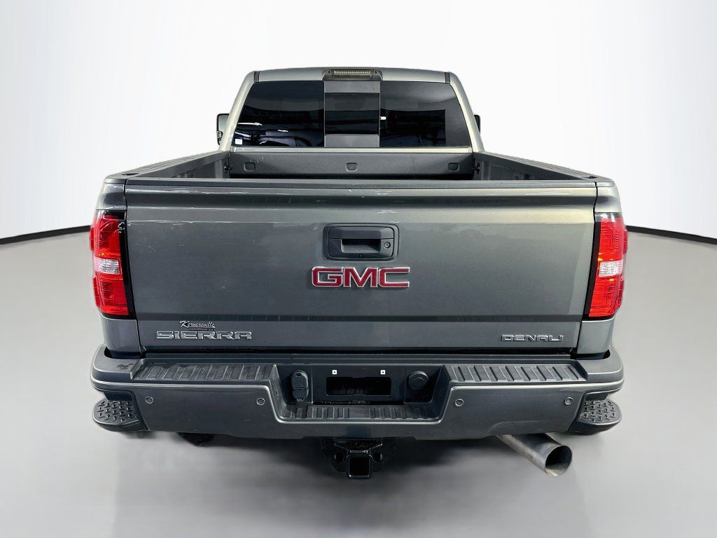 Used 2018 GMC Sierra 3500 Denali w/ Duramax Plus Package AWD/4WD image 6