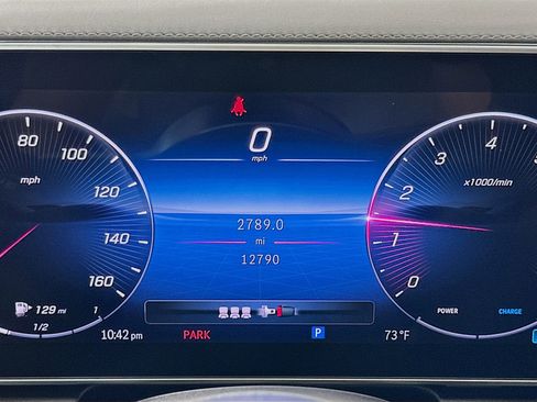 Used 2024 Mercedes-Benz GLC 300 image 13