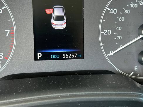 Used 2024 Toyota Corolla LE FWD image 39