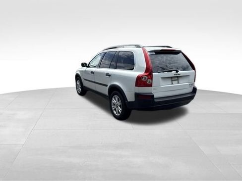Used 2004 Volvo XC90 T6 AWD/4WD image 9