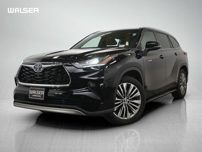 Used 2021 Toyota Highlander Platinum