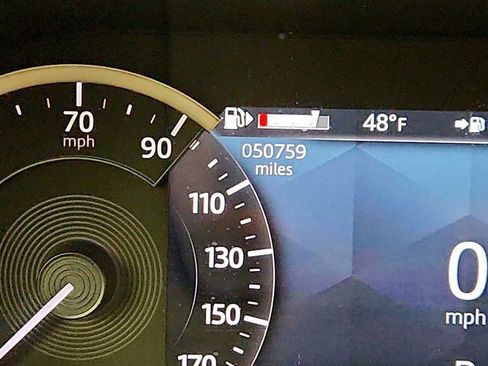 Used 2021 Jaguar F-PACE S image 16