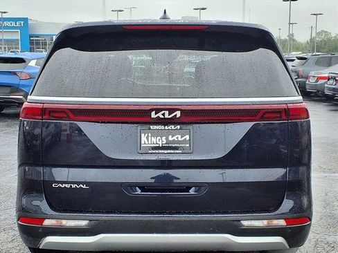 Certified 2024 Kia Carnival LX image 25