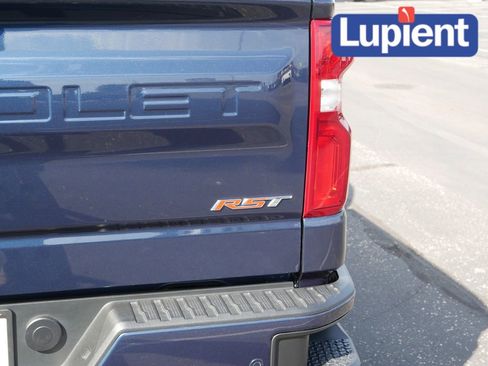 Used 2022 Chevrolet Silverado 1500 RST image 6