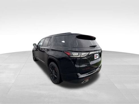 Used 2019 Chevrolet Traverse Premier w/ Redline Edition AWD/4WD image 4