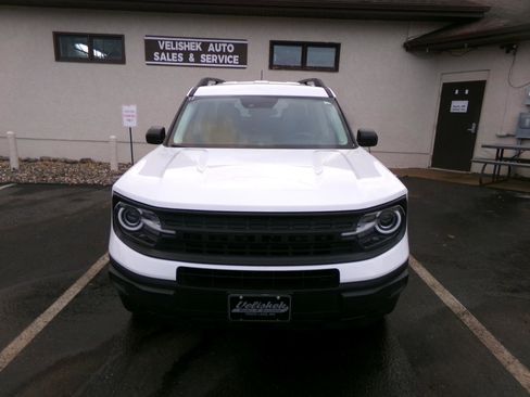 Used 2022 Ford Bronco Sport image 8