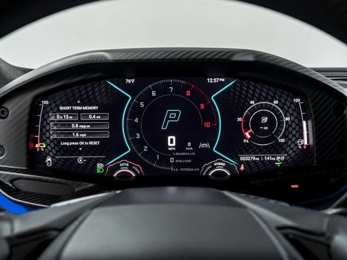Used 2025 Lamborghini Revuelto AWD/4WD image 14
