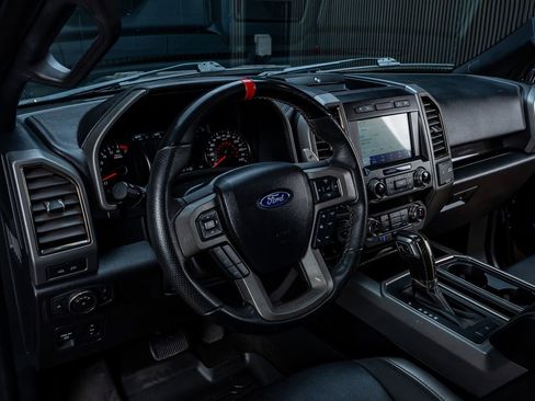 Used 2020 Ford F150 Raptor w/ Equipment Group 802A Luxury AWD/4WD image 17